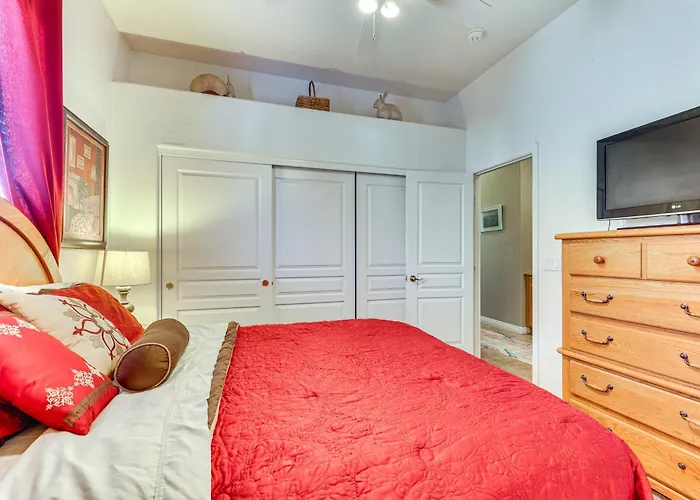 Holiday home 3 Mi To Usery Mtn Regional Park: Poolside Paradise Mesa